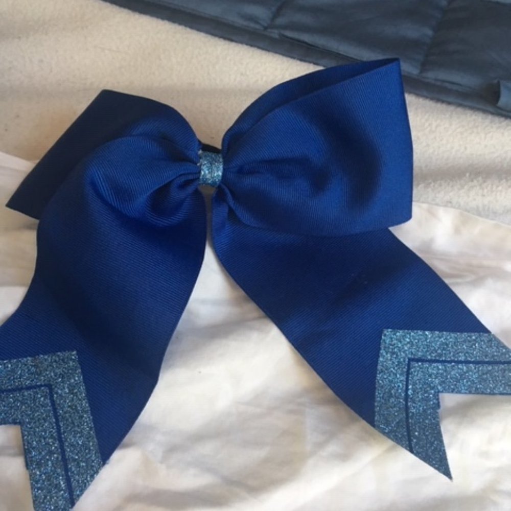sparkly blue cheer bow